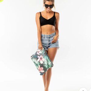 Aloha Collection MAX Pouch With Love From Paradise NWT